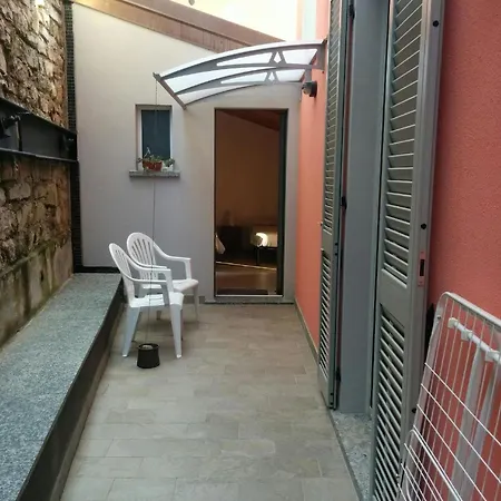 Fiore In *